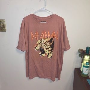 Def Leppard tshirt